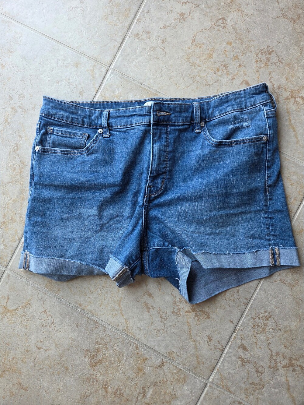Wonderly Jean Shorts